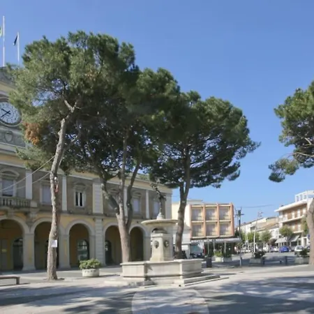 아파트 Attico La Bomboniera 8 Min A14 Cattolica E Autodromo Misano 모르차노 디 로마냐